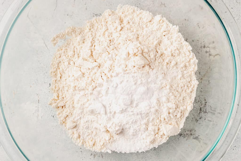 flour, salt, and baking soda in a bowl