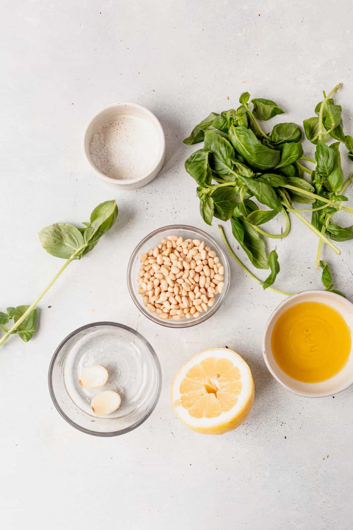 basil pesto ingredients