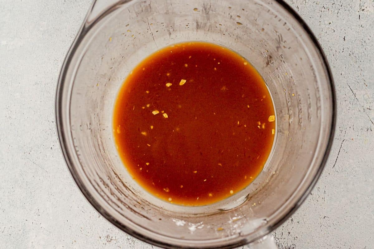 stir fry sauce in a medium bowl