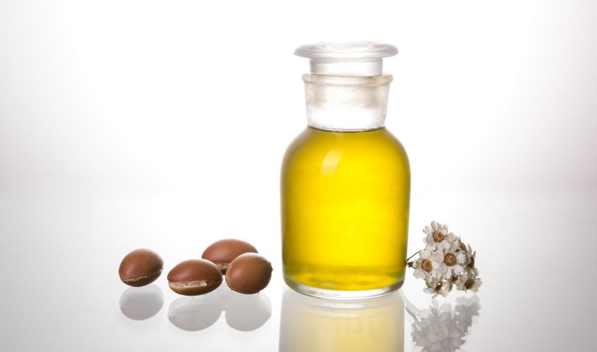 Tea Tree oil and Argan oil for Acne